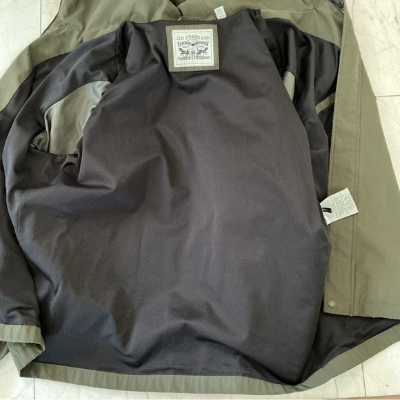 LEVI MENS OLIVE HOODED JACKET RAIN RESISTANCE SIZE XXL - Picture 4 of 8